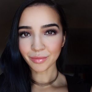 Meet your Posher, Destiny